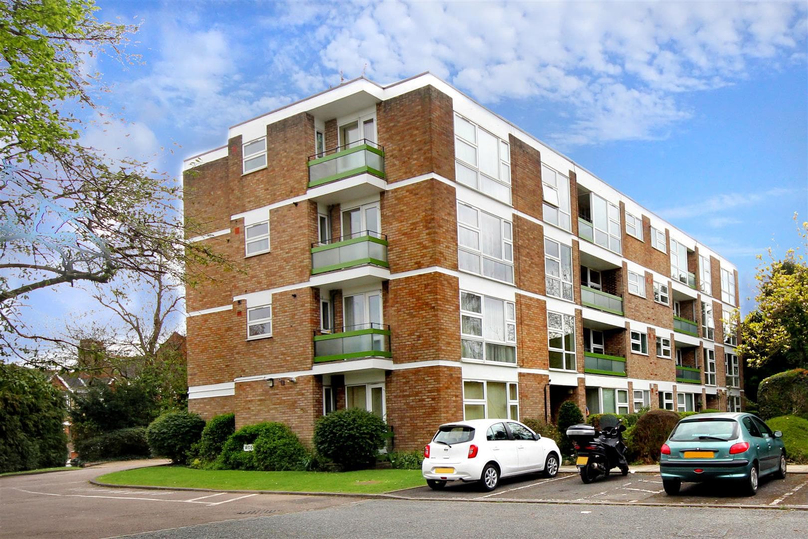 Woburn Court, W13