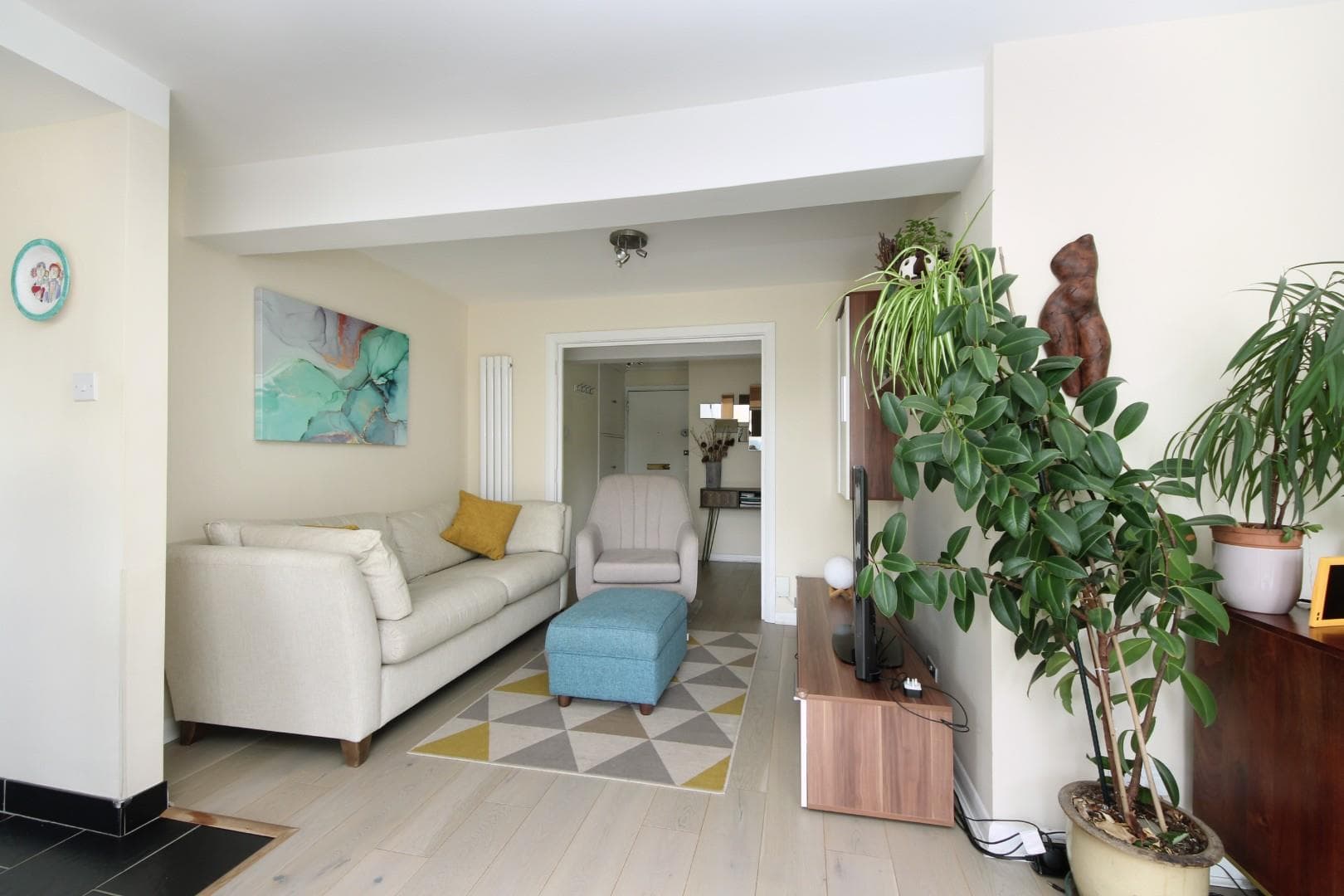 Gilbert Court, W5