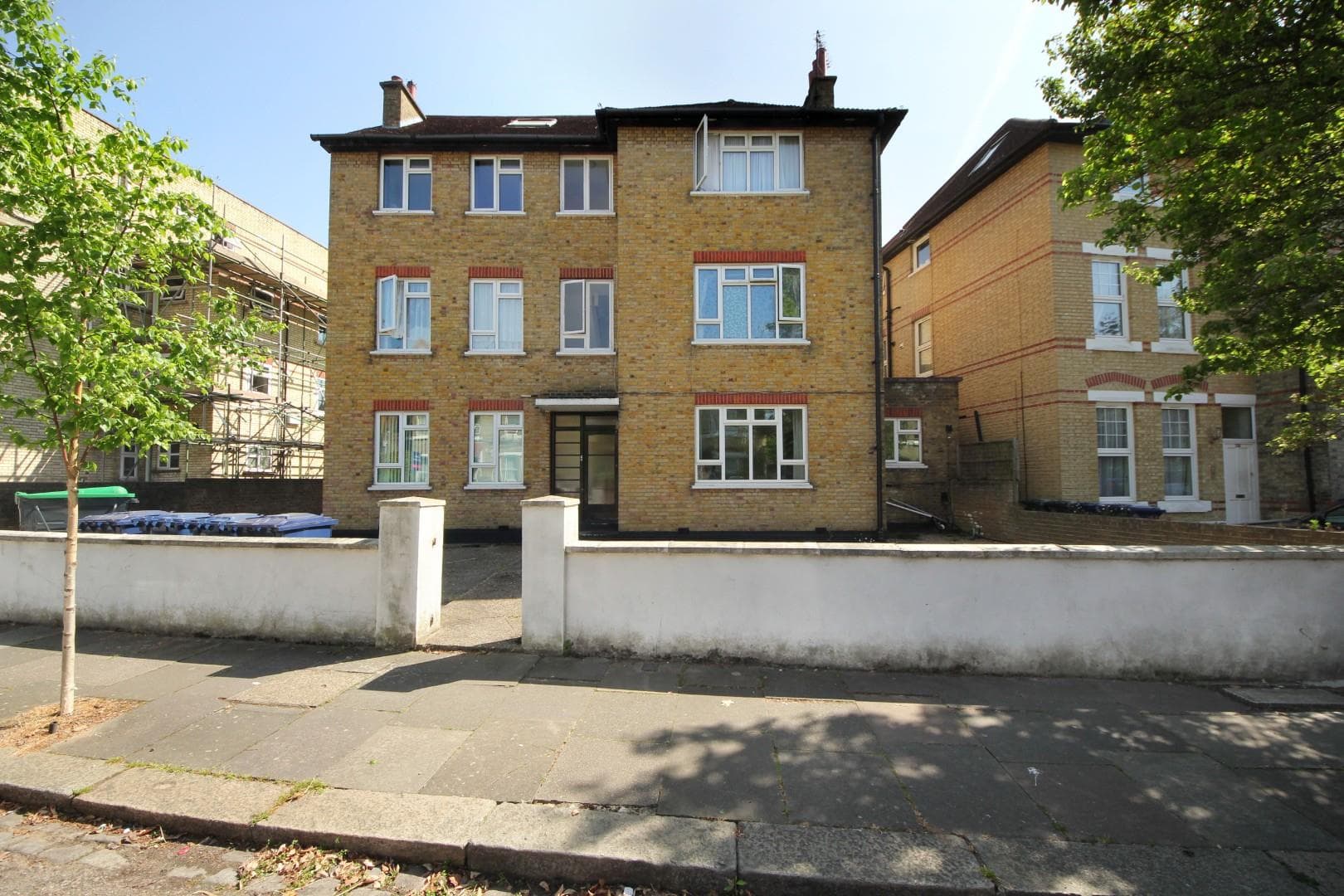 Grange Park, London