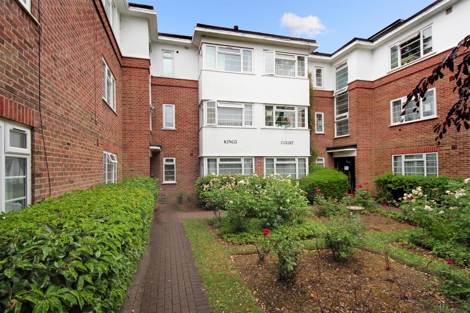 Kings Court, W5