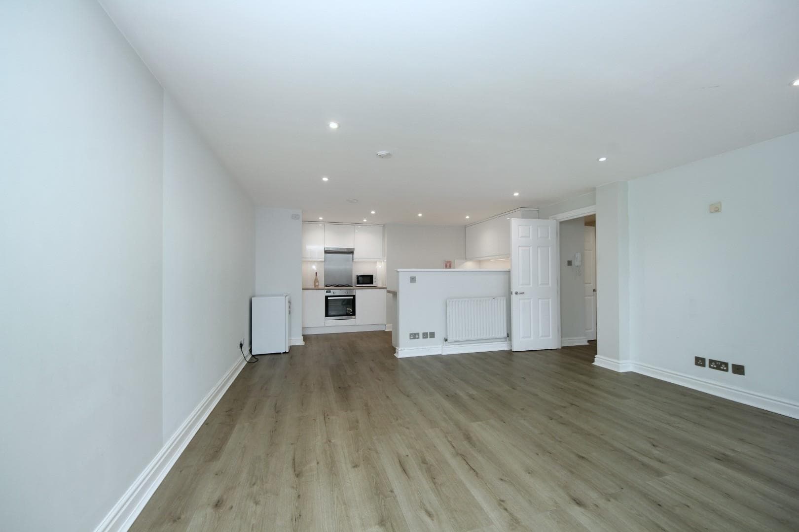 Melville Villas Road, W3