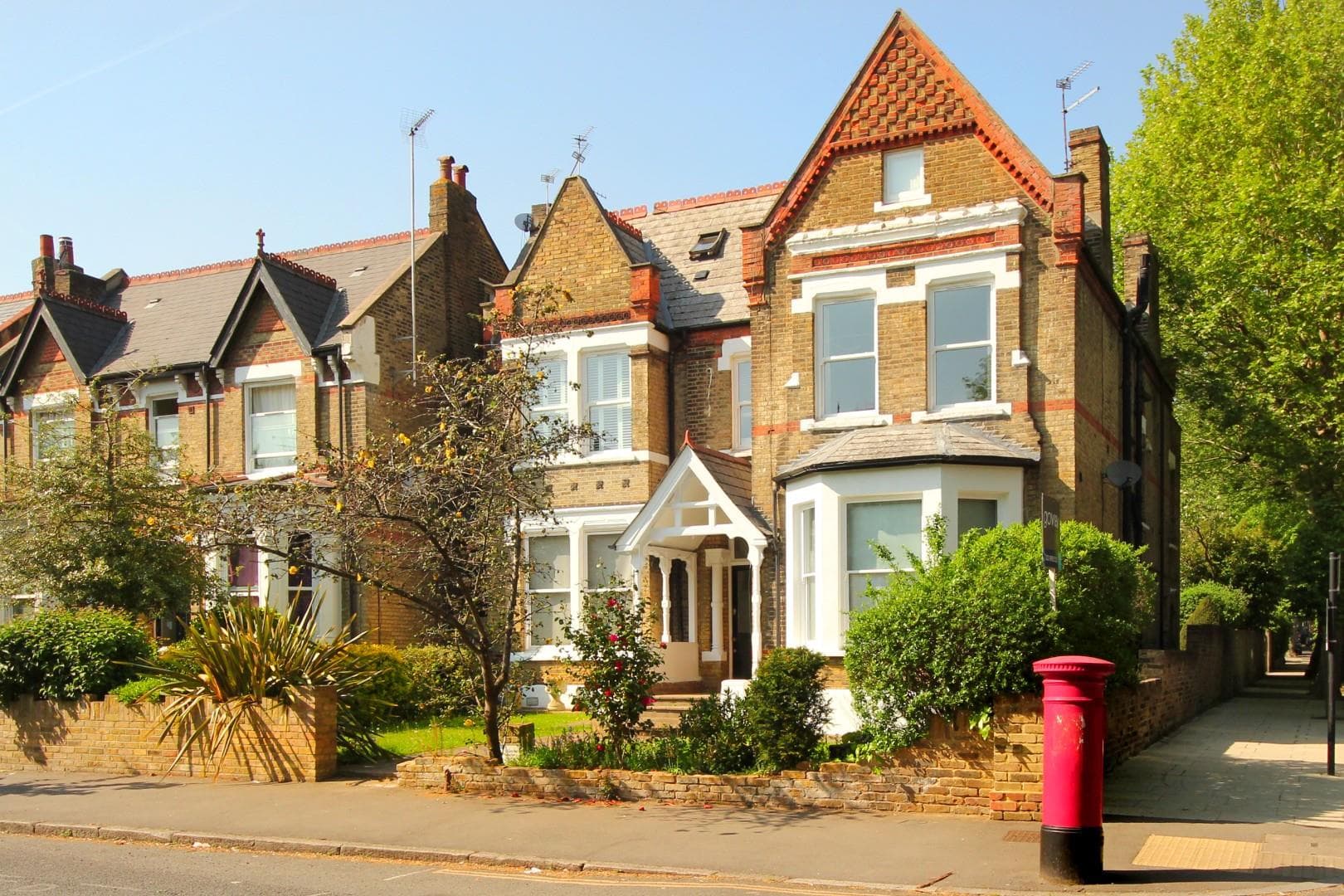 Gordon Road, W5