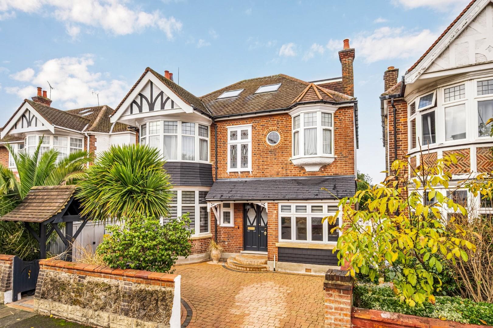 18 Kingsbridge Avenue, LONDON