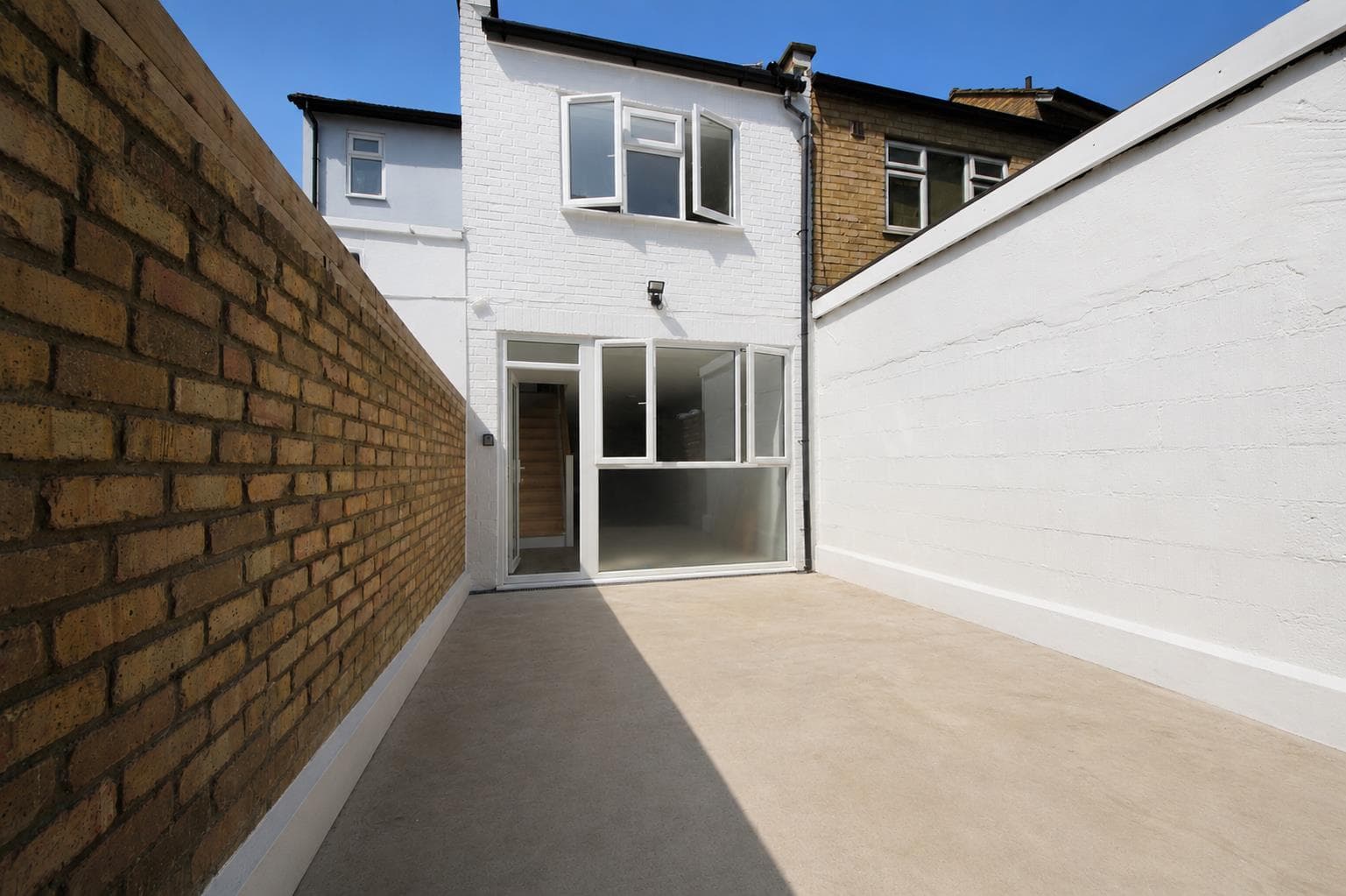 Windmill Road, TW8