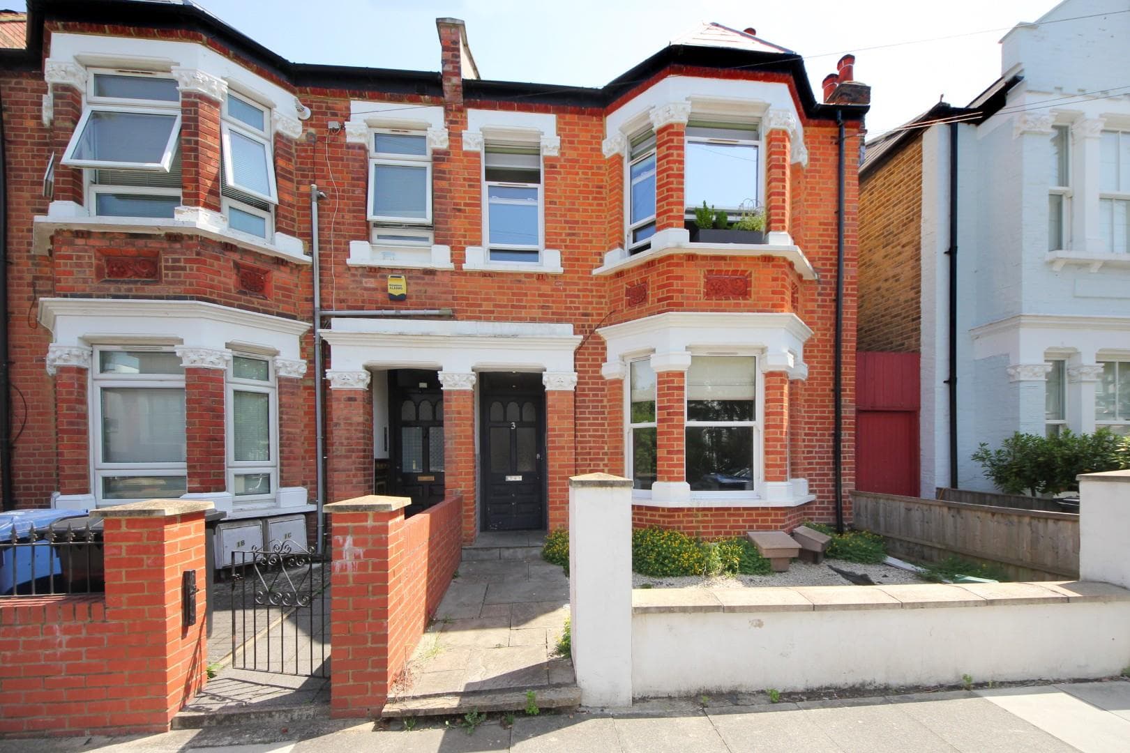Willcott Road, W3