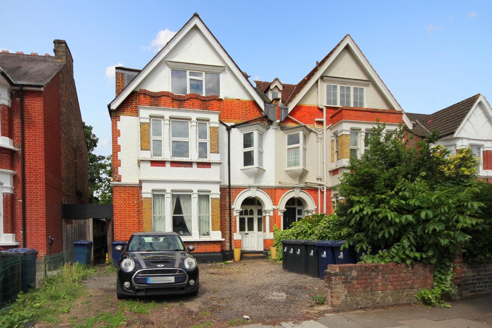 Twyford Avenue, W3